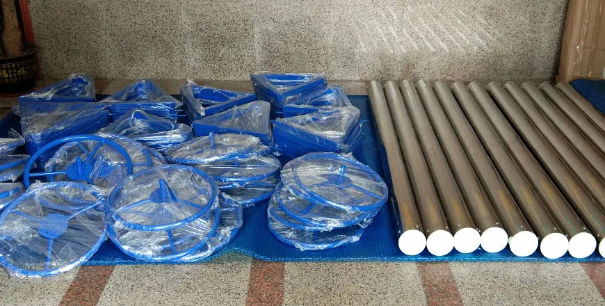 保温盖膜收卷架